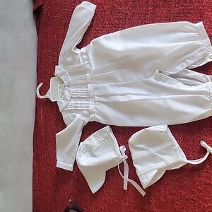 Baby Christianing oufit (w/2 hats